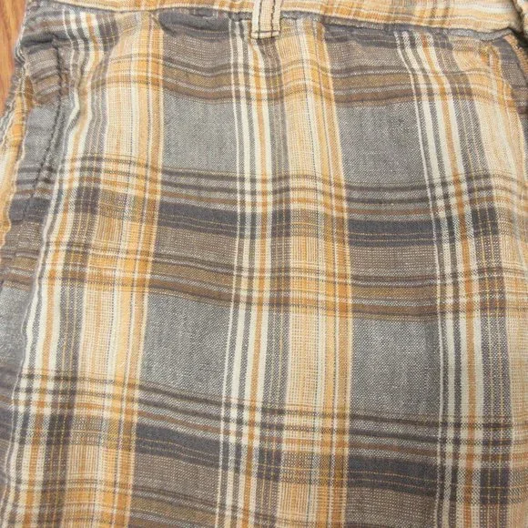 TOMMY BAHAMA REGULAR FIT SHORTS 100% LINEN BROWN PLAID Sz 36 - Picture 2 of 4